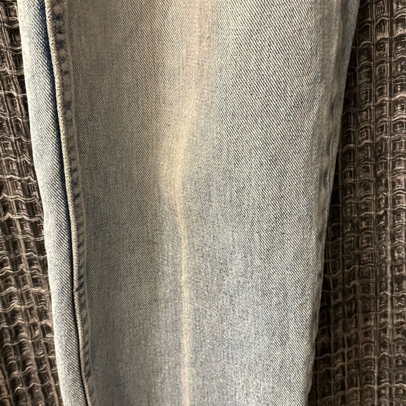 Men's Twenty X Jeans Denim. Have a few stains and loose patched loop . - Picture 7 of 7